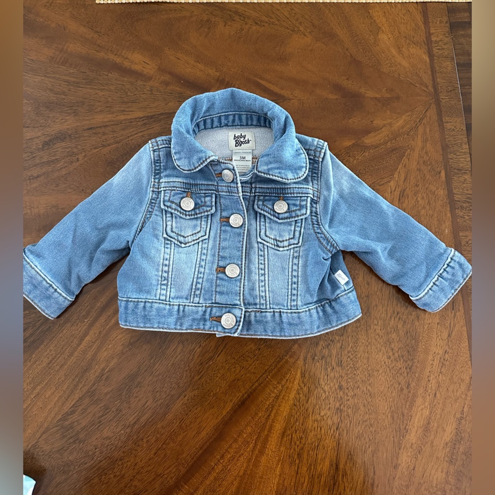 OshKosh B'gosh Blue Jean Jacket Classic Denim Style